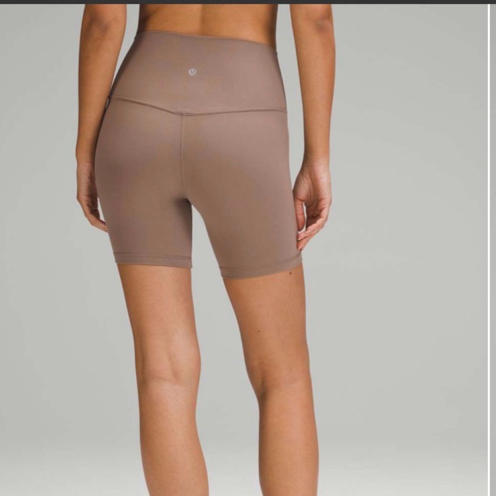 Lululemon align shorts - Picture 2 of 4